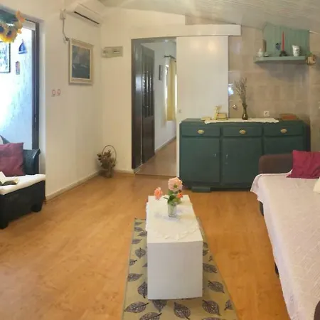 Nera Apartamento